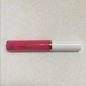 L.A COLORS LIP GLOSS💕 Color: BLG67